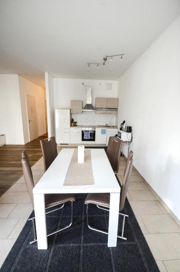 2 - High-Quality In The Heart Of Stuttgart 2 Apartment Luaran gambar