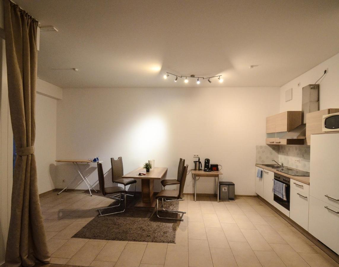 2 - High-Quality In The Heart Of Stuttgart 2 Apartment Luaran gambar