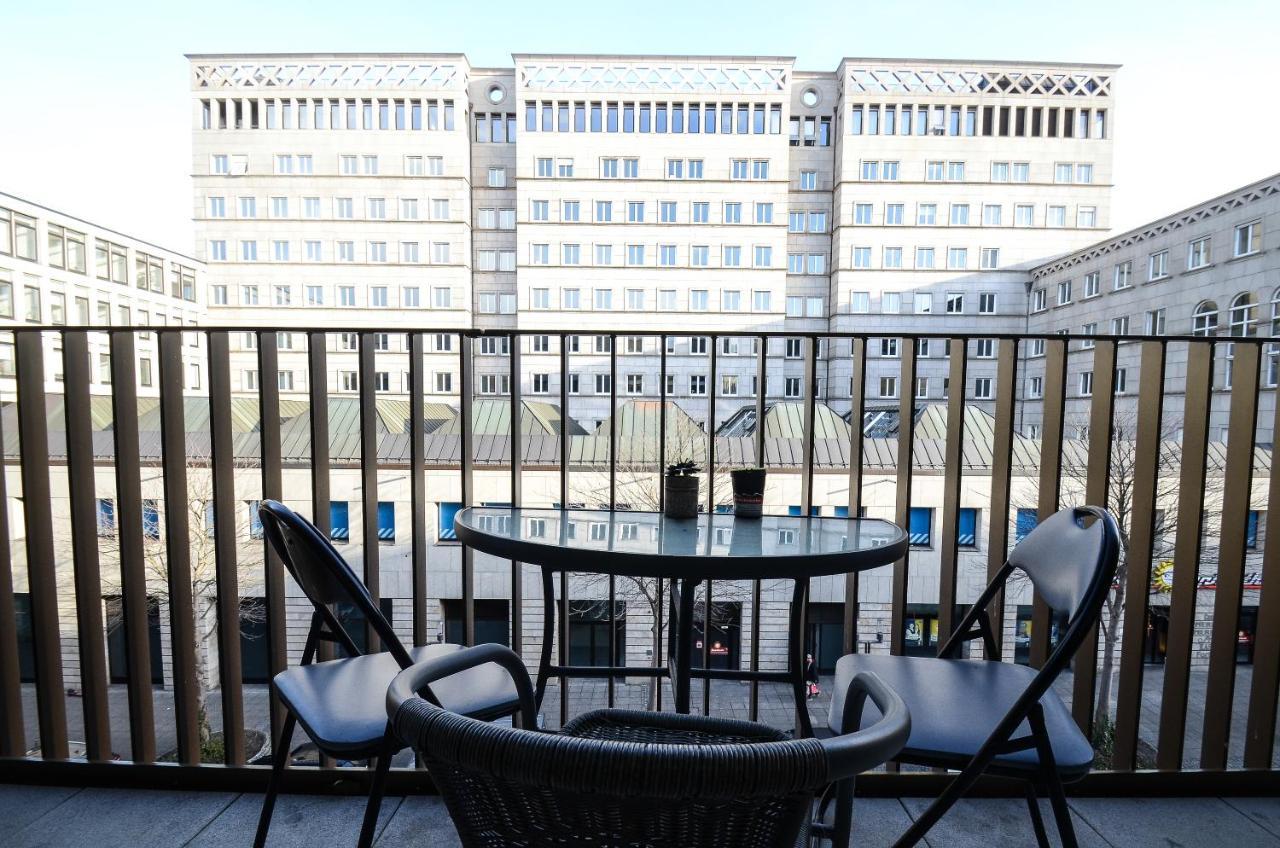 2 - High-Quality In The Heart Of Stuttgart 2 Apartment Luaran gambar