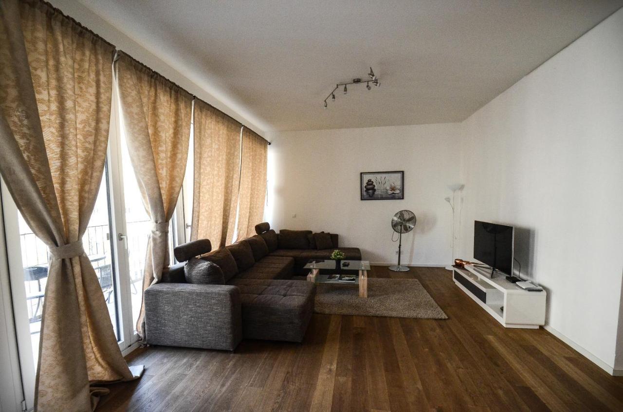2 - High-Quality In The Heart Of Stuttgart 2 Apartment Luaran gambar